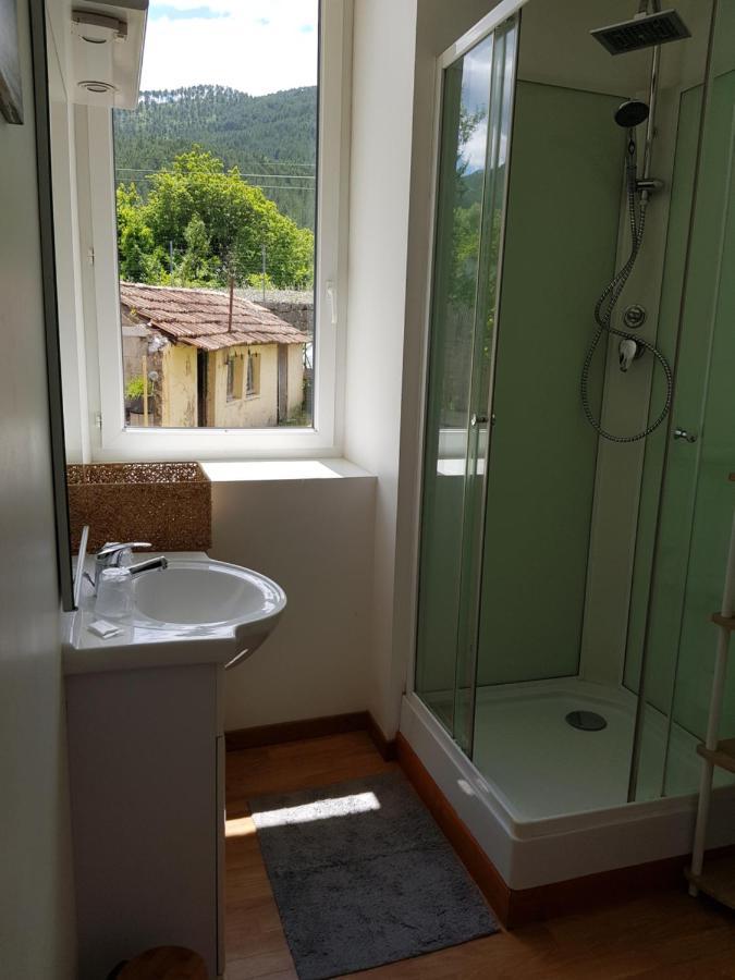 Alpes Hotel Barreme Exterior photo